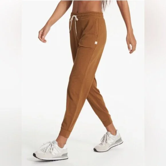 Vuori Jogger Caramel Heather Brown - Picture 2 of 8